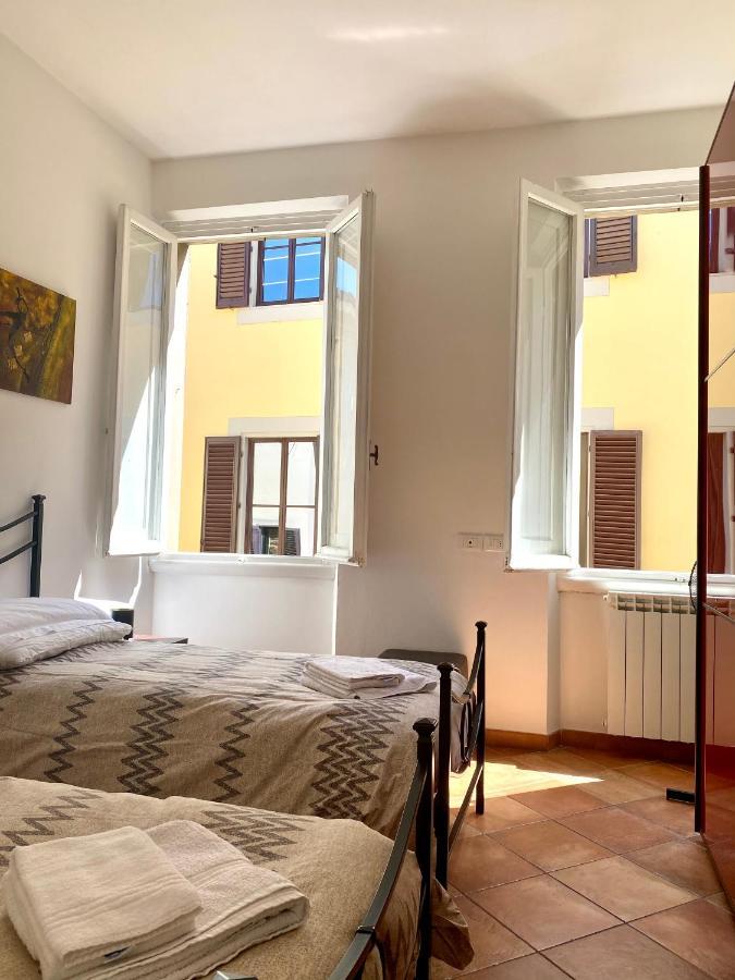 פירנצה Nice & Roomy Apartment Behind The Uffizi Museum מראה חיצוני תמונה