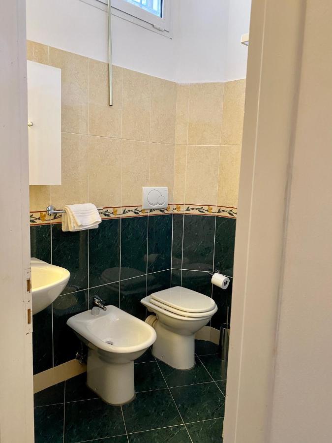פירנצה Nice & Roomy Apartment Behind The Uffizi Museum מראה חיצוני תמונה